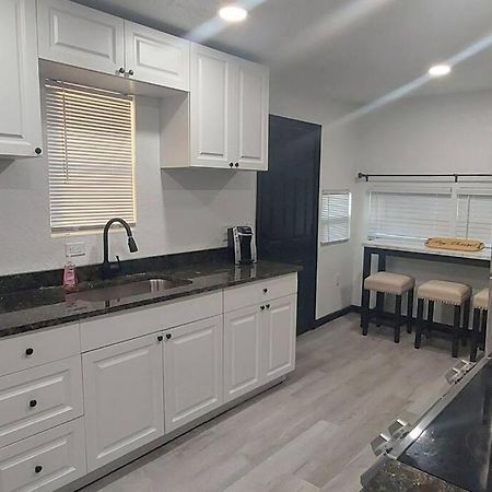 Bungalow Overlooking Lake Dora! تافاريس المظهر الخارجي الصورة