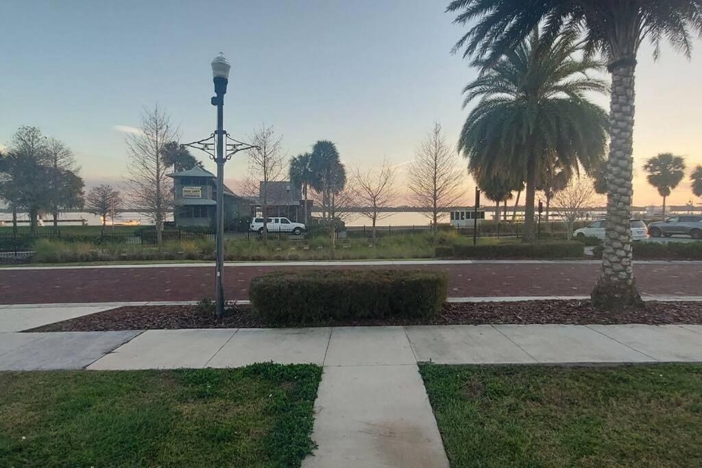 Bungalow Overlooking Lake Dora! تافاريس المظهر الخارجي الصورة