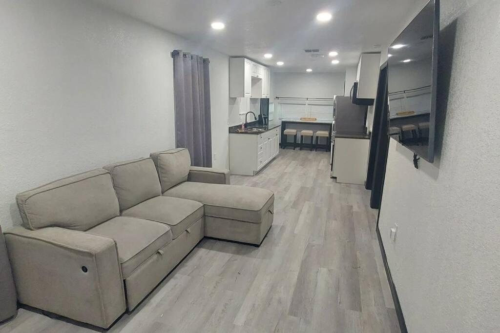 Bungalow Overlooking Lake Dora! تافاريس المظهر الخارجي الصورة